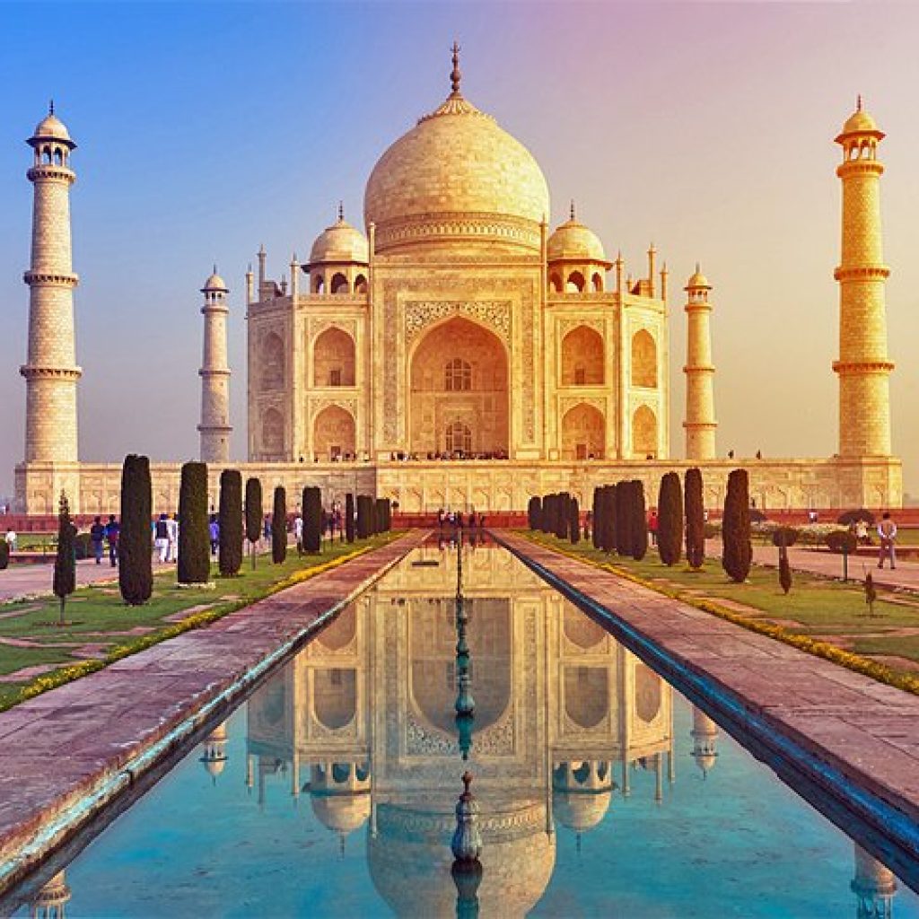 india-in-pictures-beautiful-places-to-photograph-taj-mahal
